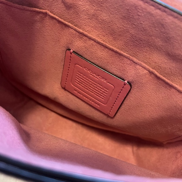 Coach Kleo Shoulder Bag - Picture 4 of 5